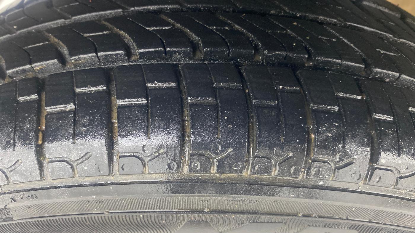 2016 Maruti Alto K10 VXI AMT, Petrol, Automatic, 59,257 km, Right Rear Tyre Tread