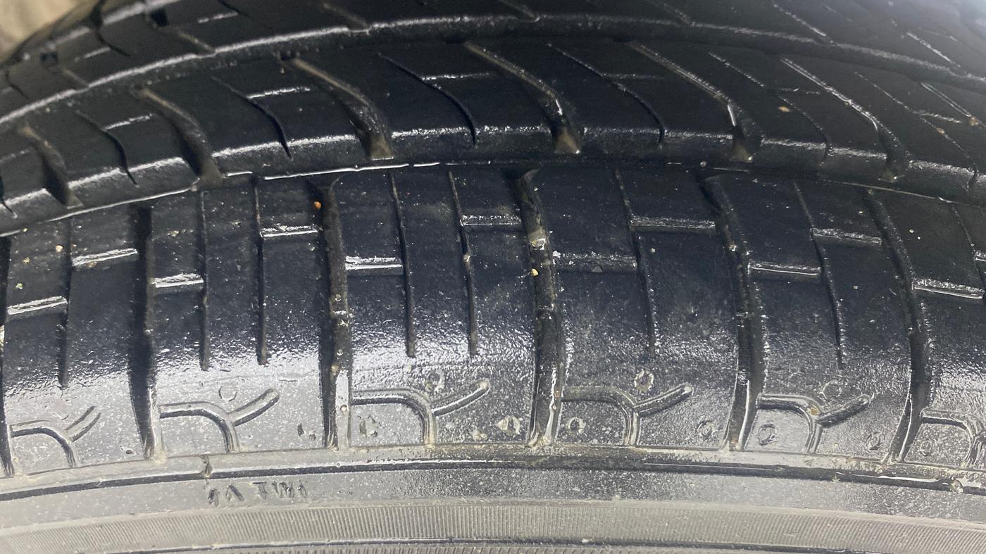 2016 Maruti Alto K10 VXI AMT, Petrol, Automatic, 59,257 km, Left Rear Tyre Tread