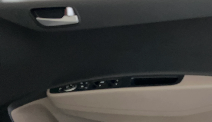 2019 Hyundai Grand i10 SPORTZ (O) AT 1.2 KAPPA VTVT, Petrol, Automatic, 59,620 km, Driver Side Door Panels Control