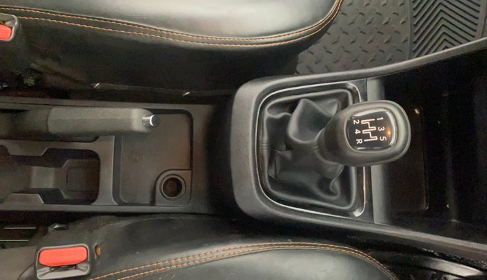 2022 Tata PUNCH ADVENTURE MT, Petrol, Manual, 45,798 km, Gear Lever