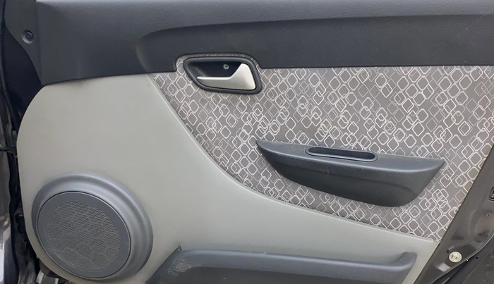 2018 Maruti Alto 800 LXI, Petrol, Manual, 10,167 km, Driver Side Door Panels Control