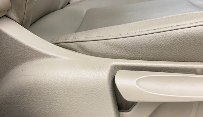 2019 Volkswagen Vento HIGHLINE PETROL AT, Petrol, Automatic, 1,03,074 km, Driver Side Adjustment Panel