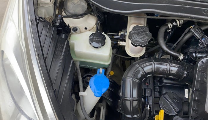 2018 Hyundai Eon ERA +, Petrol, Manual, 32,249 km, Engine View - Right