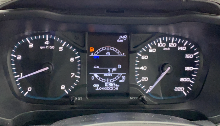 2023 Tata ALTROZ XZ PETROL, Petrol, Manual, 10,965 km, Odometer Image
