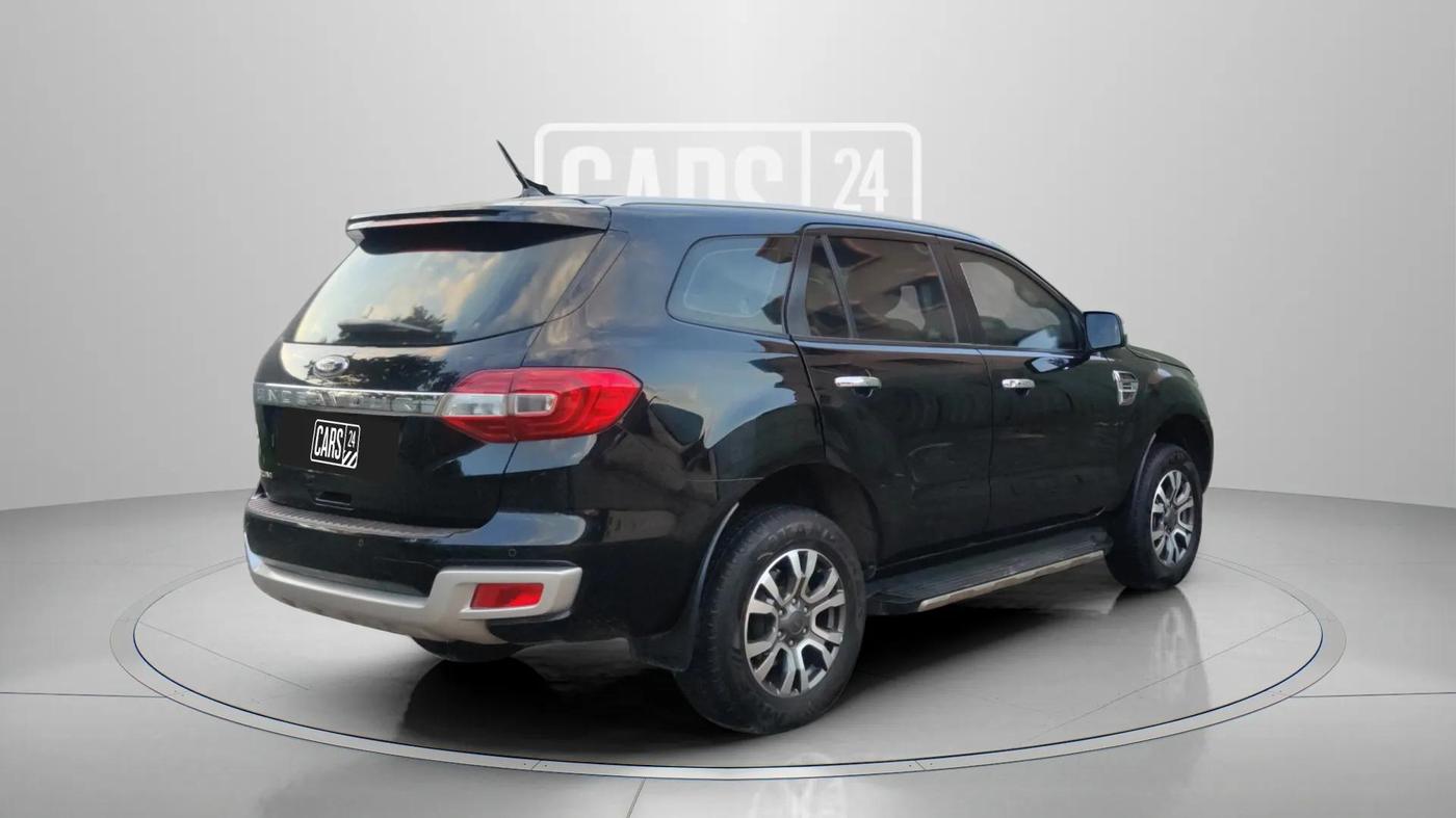 2021 Ford Endeavour TITANIUM PLUS 2.0 4X2 AT SUNROOF, Diesel, Automatic, 38,954 km, Right Back Diagonal