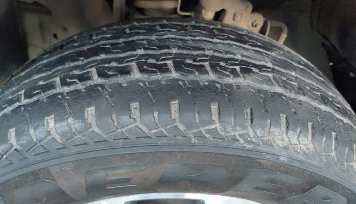 2021 Ford Endeavour TITANIUM PLUS 2.0 4X2 AT SUNROOF, Diesel, Automatic, 38,954 km, Right Rear Tyre Tread