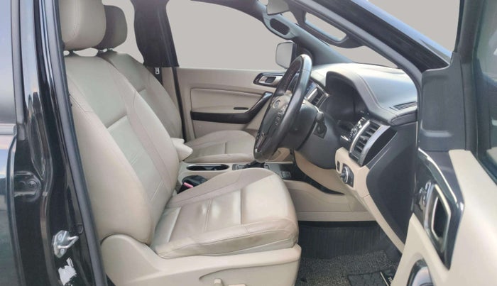 2021 Ford Endeavour TITANIUM PLUS 2.0 4X2 AT SUNROOF, Diesel, Automatic, 38,954 km, Right Side Front Door Cabin