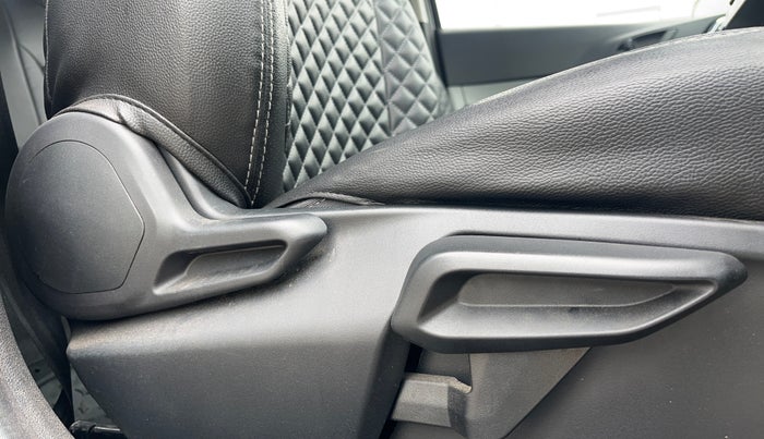 2024 Tata Tiago XT PETROL, Petrol, Manual, 6,621 km, Driver Side Adjustment Panel