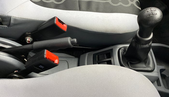 2015 Maruti Alto 800 LXI, Petrol, Manual, 45,378 km, Gear Lever