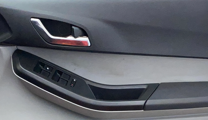 2021 Tata Tiago XZ PLUS PETROL, Petrol, Manual, 24,041 km, Driver Side Door Panels Control