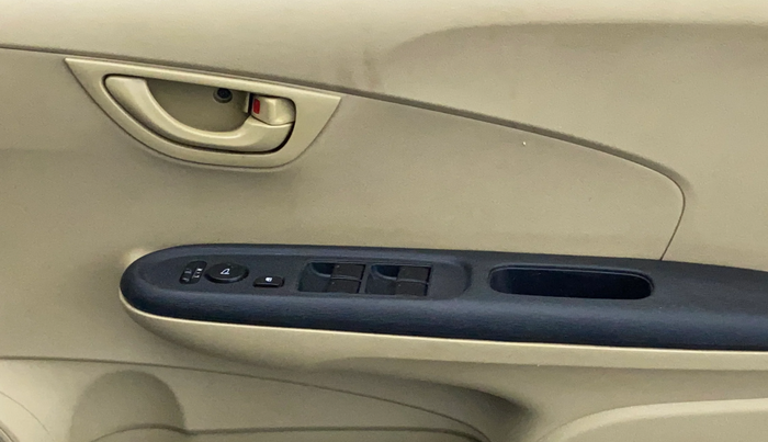 2014 Honda Amaze 1.2L I-VTEC S, Petrol, Manual, 73,388 km, Driver Side Door Panels Control