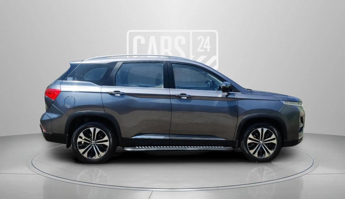2023 MG HECTOR SHARP PRO 1.5 PETROL TURBO CVT PETROL, Petrol, Automatic, 25,895 km, Right Side View