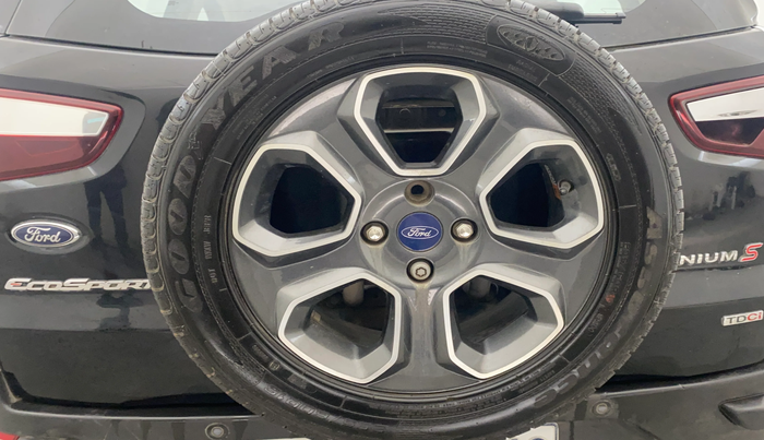 2021 Ford Ecosport TITANIUM 1.5L SPORTS(SUNROOF) DIESEL, Diesel, Manual, 36,627 km, Spare Tyre