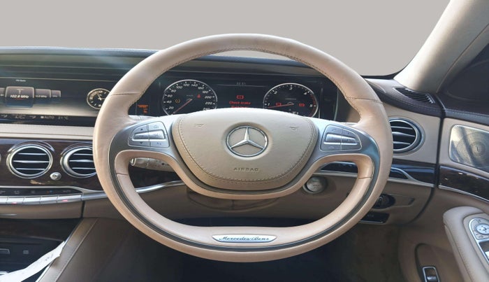 2015 Mercedes Benz S Class S350 CDI, Diesel, Automatic, 56,145 km, Steering Wheel Close Up