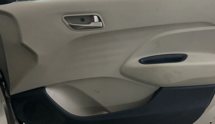 2018 Hyundai NEW SANTRO SPORTZ MT, Petrol, Manual, 33,551 km, Driver Side Door Panels Control
