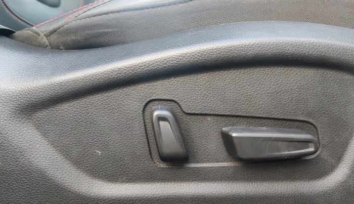 2021 KIA SELTOS GTX PLUS 1.4 PETROL, Petrol, Manual, 70,293 km, Driver Side Adjustment Panel