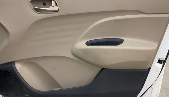 2018 Hyundai NEW SANTRO SPORTZ MT, Petrol, Manual, 38,291 km, Driver Side Door Panels Control