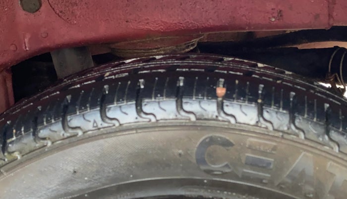 2016 Maruti Alto K10 VXI, Petrol, Manual, 43,818 km, Left Rear Tyre Tread