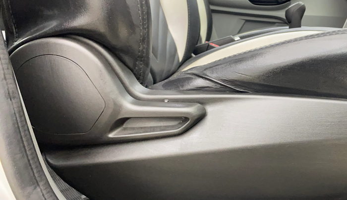 2021 Tata TIGOR XZ PETROL, Petrol, Manual, 28,365 km, Driver Side Adjustment Panel