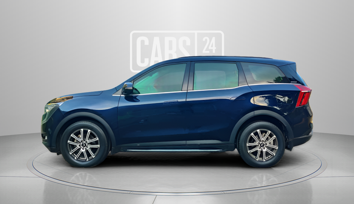 2024 Mahindra XUV700 AX 7 D AT 7 STR, Diesel, Automatic, 33,869 km, Left Side