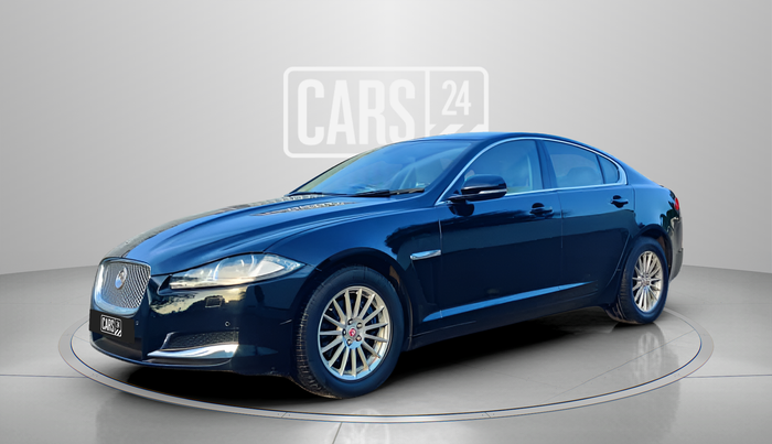 2015 Jaguar XF 2.2 DIESEL LUXURY, Diesel, Automatic, 52,618 km, Left Front Diagonal