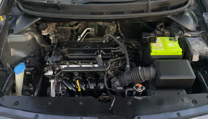 2016 Hyundai Elite i20 MAGNA 1.2, Petrol, Manual, 79,402 km, Engine View