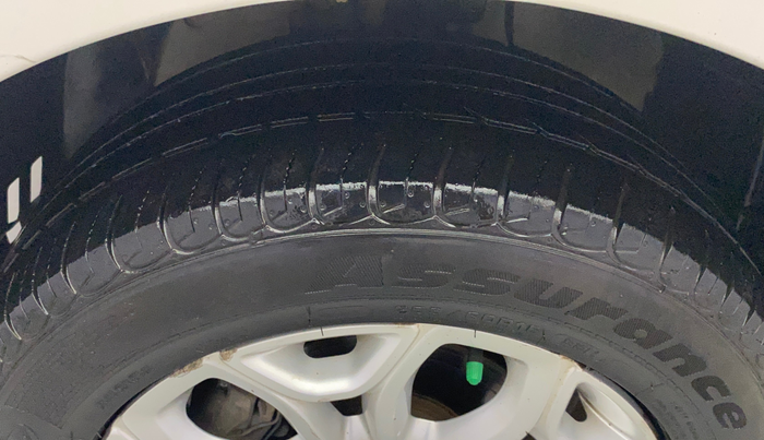 2014 Ford Ecosport TITANIUM 1.5L PETROL, Petrol, Manual, 62,284 km, Left Front Tyre Tread
