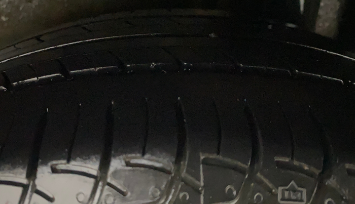 2014 Chevrolet Sail 1.2 LS ABS, Petrol, Manual, 40,779 km, Left Front Tyre Tread