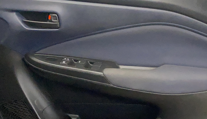 2023 Maruti Baleno SIGMA PETROL 1.2, Petrol, Manual, 28,848 km, Driver Side Door Panels Control