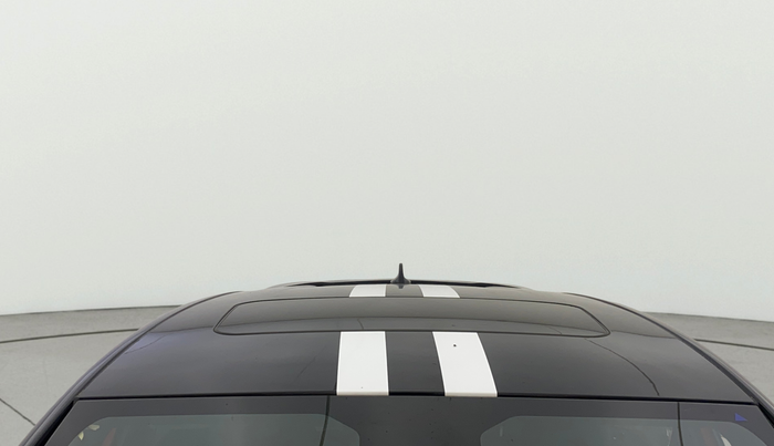 2024 Tata ALTROZ Racer R2, Petrol, Manual, 2,931 km, Moonroof/ Sunroof