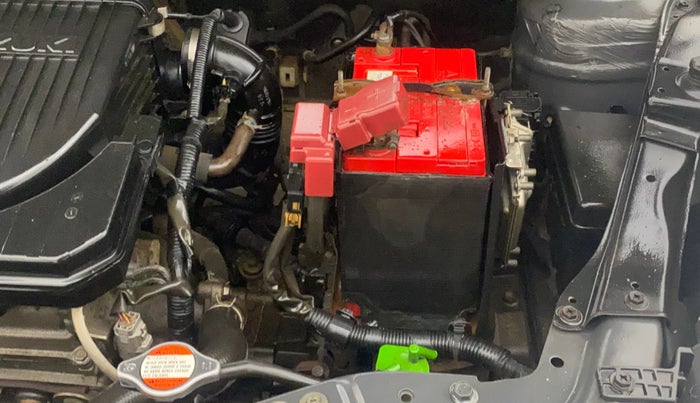 2013 Maruti Swift VXI, Petrol, Manual, 1,16,641 km, Engine View - Left