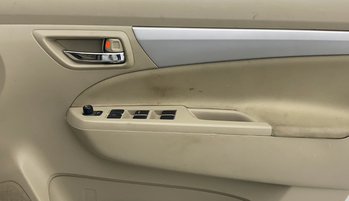 2016 Maruti Ertiga ZDI + SHVS, Diesel, Manual, 69,848 km, Driver Side Door Panels Control