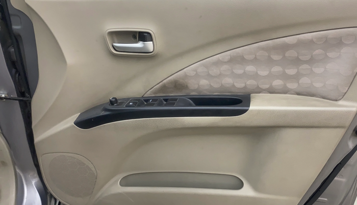 2017 Maruti Celerio ZXI, Petrol, Manual, 1,00,250 km, Driver Side Door Panels Control