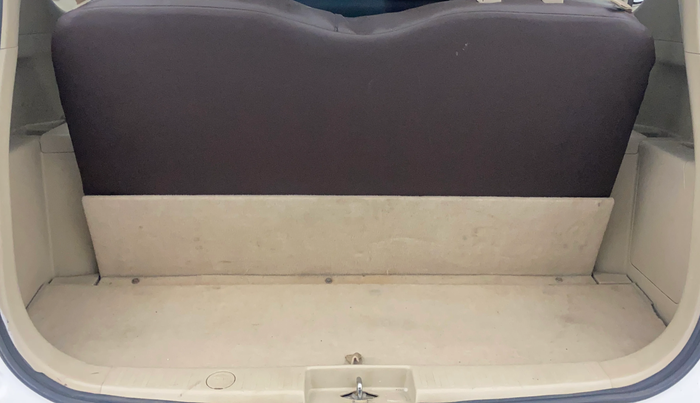 2012 Maruti Ertiga ZXI, Petrol, Manual, 1,30,914 km, Boot Inside