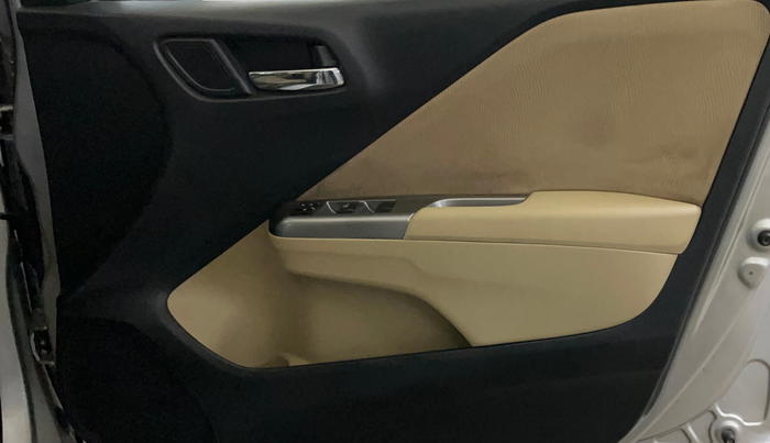 2014 Honda City 1.5L I-VTEC V MT, Petrol, Manual, 57,423 km, Driver Side Door Panels Control