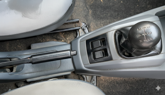 2013 Maruti Alto 800 LXI, Petrol, Manual, 64,960 km, Gear Lever