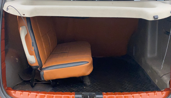 2019 Renault Duster 85 PS RXS MT DIESEL, Diesel, Manual, 86,582 km, Boot Inside