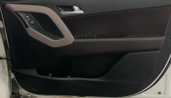 2018 Hyundai Creta SX AT 1.6 PETROL, Petrol, Automatic, 28,960 km, Driver Side Door Panels Control