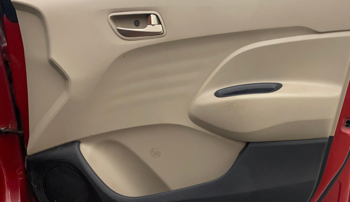 2019 Hyundai NEW SANTRO SPORTZ CNG, CNG, Manual, 91,203 km, Driver Side Door Panels Control