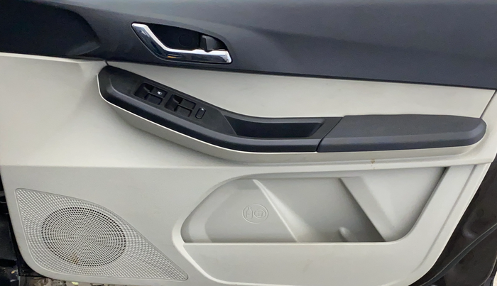 2022 Tata Tiago XZ PLUS CNG, CNG, Manual, 7,074 km, Driver Side Door Panels Control