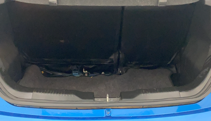 2017 Maruti IGNIS ZETA 1.2 AMT, Petrol, Automatic, 39,233 km, Boot Inside