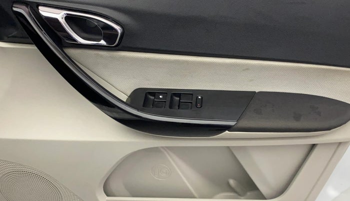 2022 Tata TIGOR XZ PLUS CNG, CNG, Manual, 84,728 km, Driver Side Door Panels Control