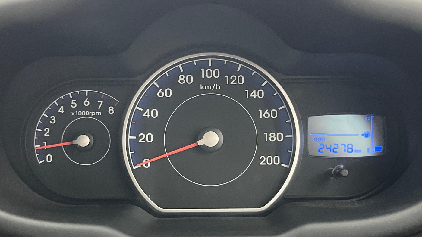 2013 Hyundai i10 MAGNA 1.2, Petrol, Manual, 24,278 km, Odometer Image