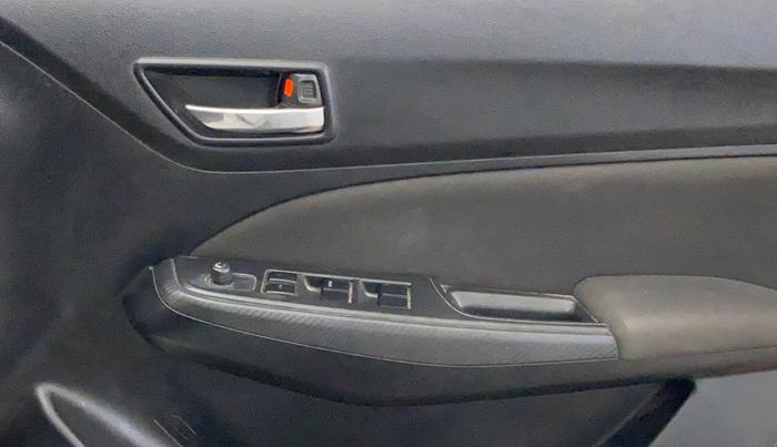 2018 Maruti Swift VXI, CNG, Manual, 45,340 km, Driver Side Door Panels Control