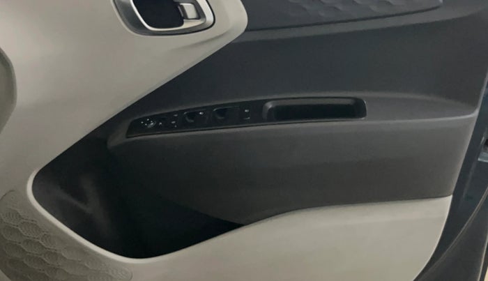 2021 Hyundai GRAND I10 NIOS SPORTZ AMT 1.2 KAPPA VTVT, Petrol, Automatic, 62,610 km, Driver Side Door Panels Control
