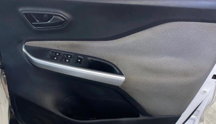 2023 Nissan MAGNITE XE, Petrol, Manual, 19,740 km, Driver Side Door Panels Control