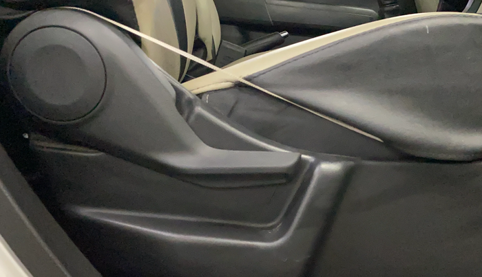 2023 Maruti New Wagon-R VXI 1.0, Petrol, Manual, 13,910 km, Driver Side Adjustment Panel