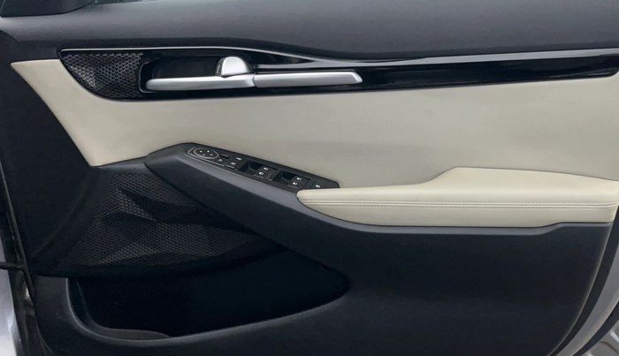 2020 KIA SELTOS HTX IVT 1.5 PETROL, Petrol, Automatic, 35,401 km, Driver Side Door Panels Control