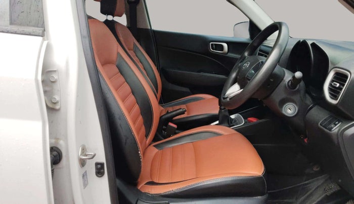 2019 Hyundai VENUE S 1.2, Petrol, Manual, 42,878 km, Right Side Front Door Cabin