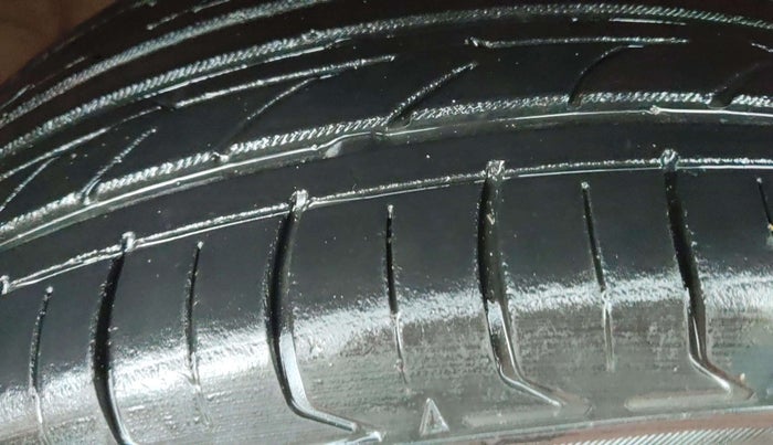 2019 Hyundai VENUE S 1.2, Petrol, Manual, 42,878 km, Left Rear Tyre Tread